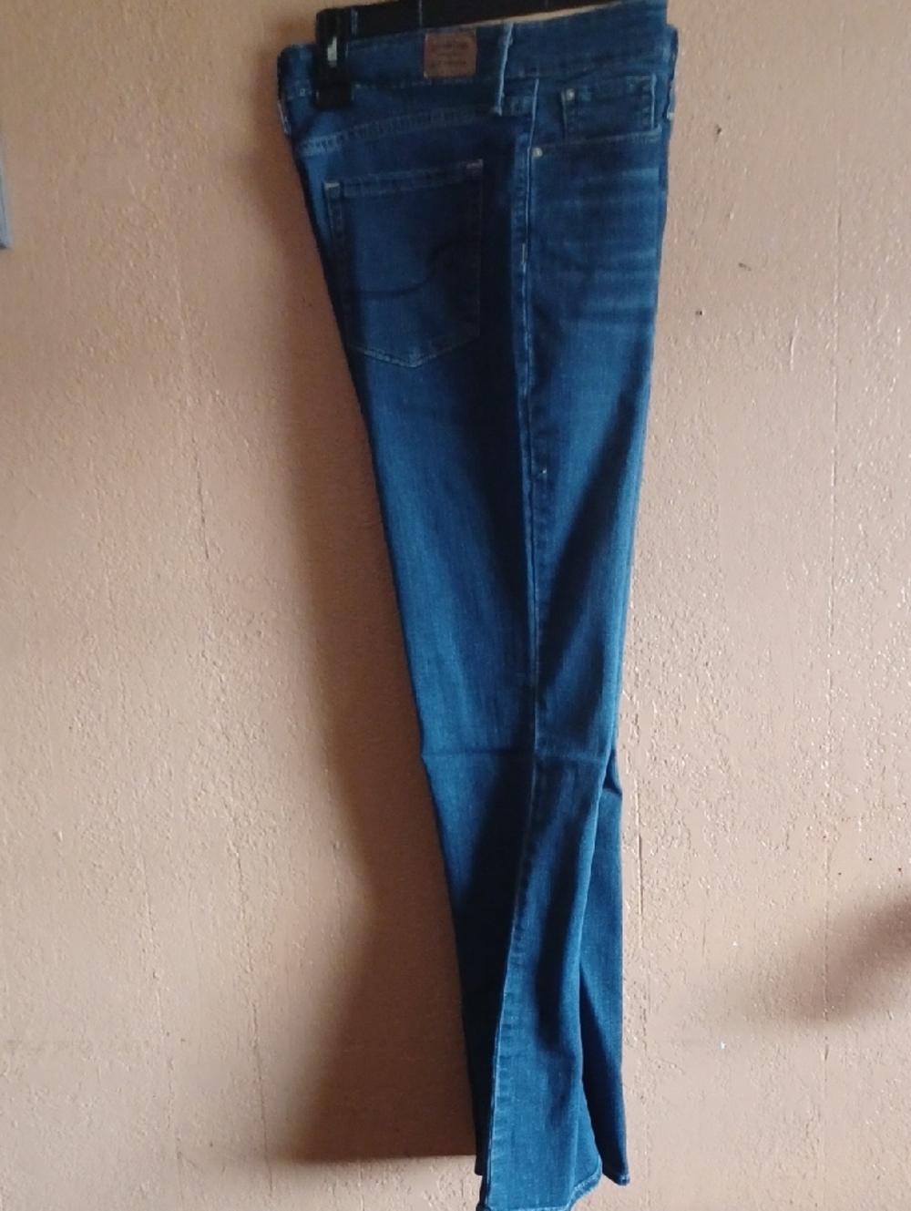 Levi's Women's Dark Blue Skinny  Boot Cut Jeans Size 30x 32 /10 M.